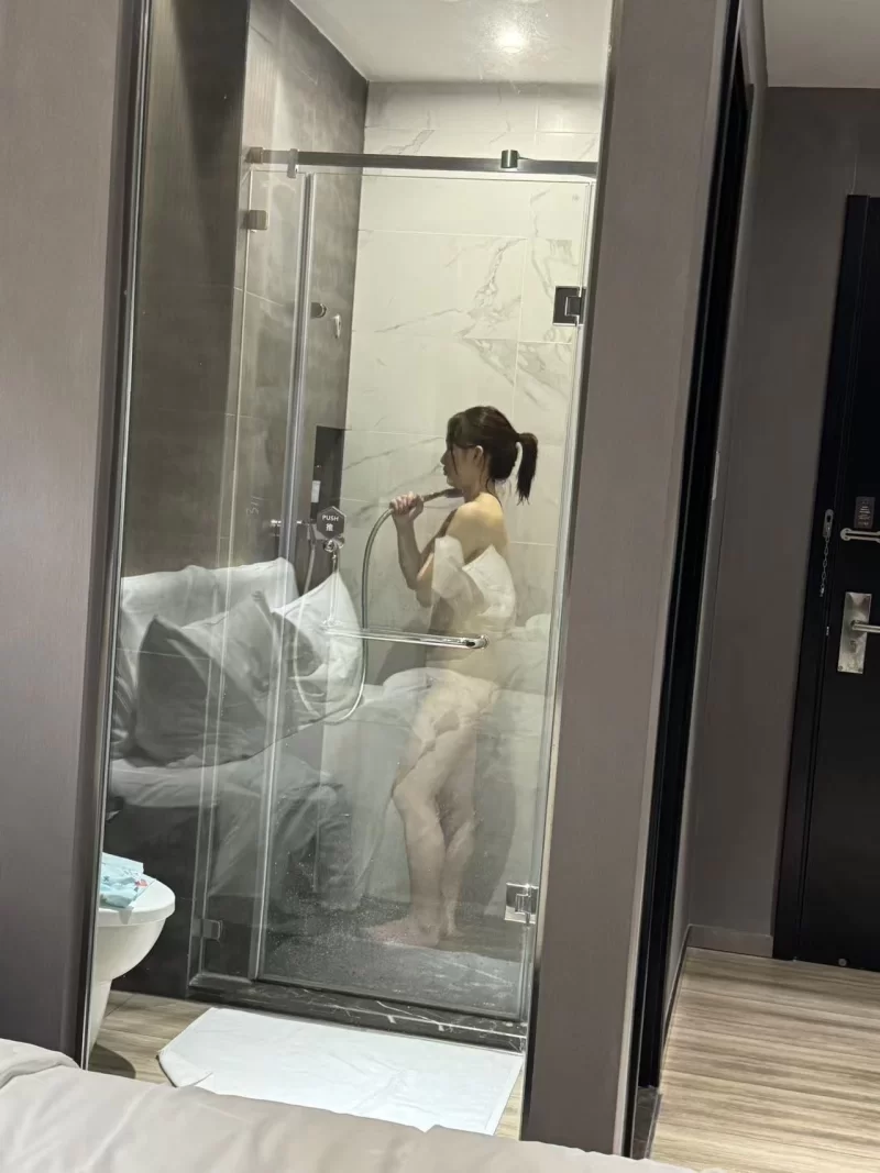 挺年轻的,全是南方的,尺度大可约出来