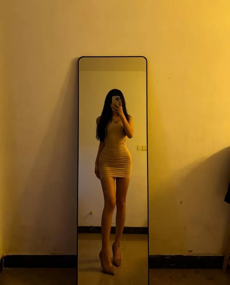 丰腴兼职小姐姐