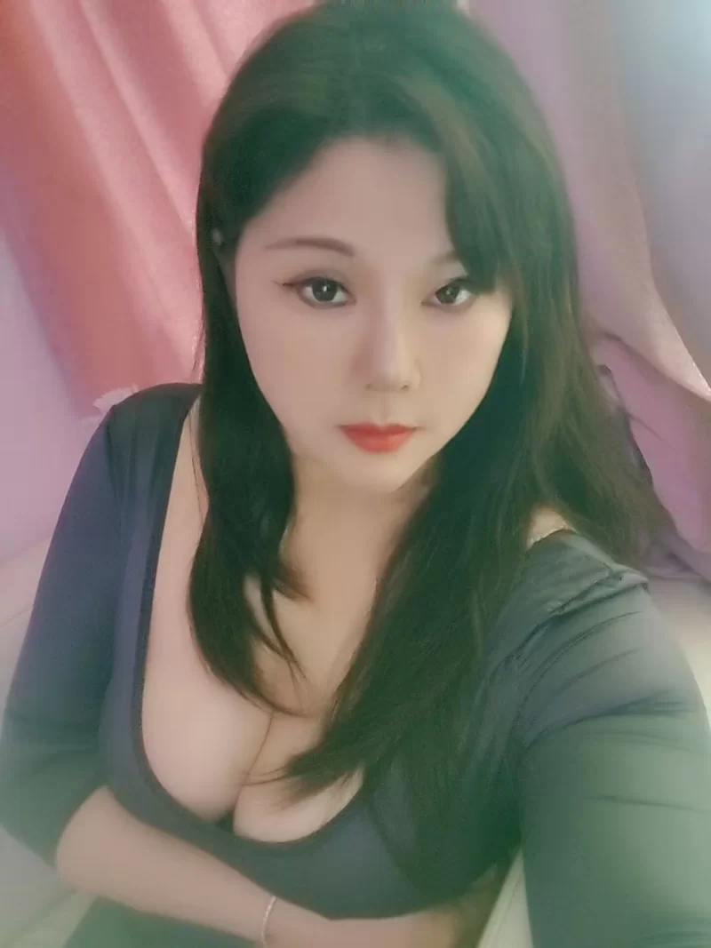 良家魅惑人妻