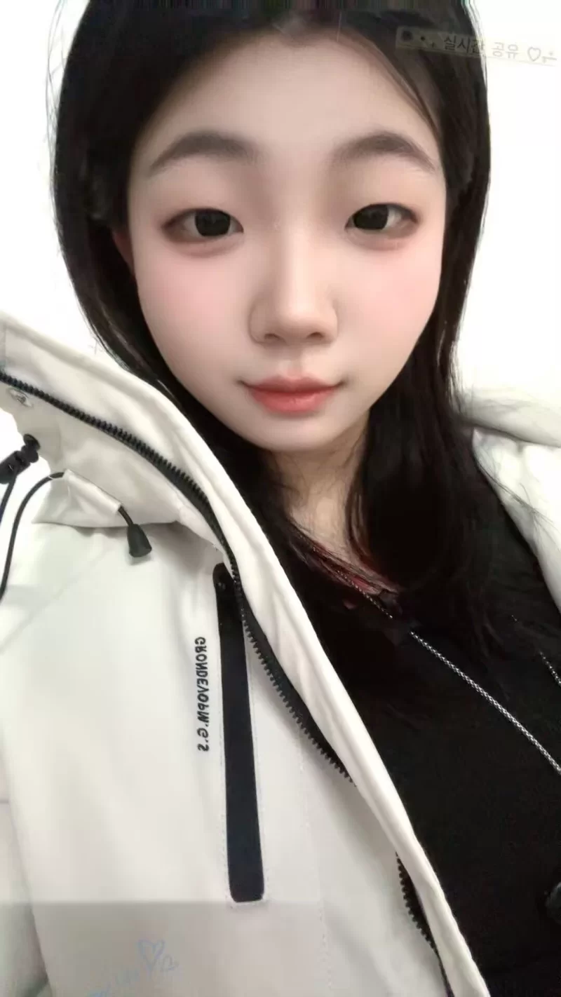 18兼职小姑娘,不定期在线
