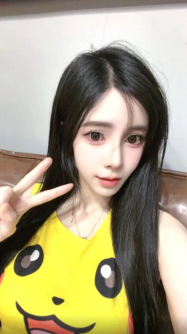 甜美骚货反差好浪荡