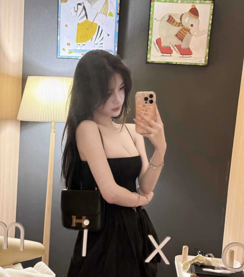 肤白漂亮兼职妹妹可约