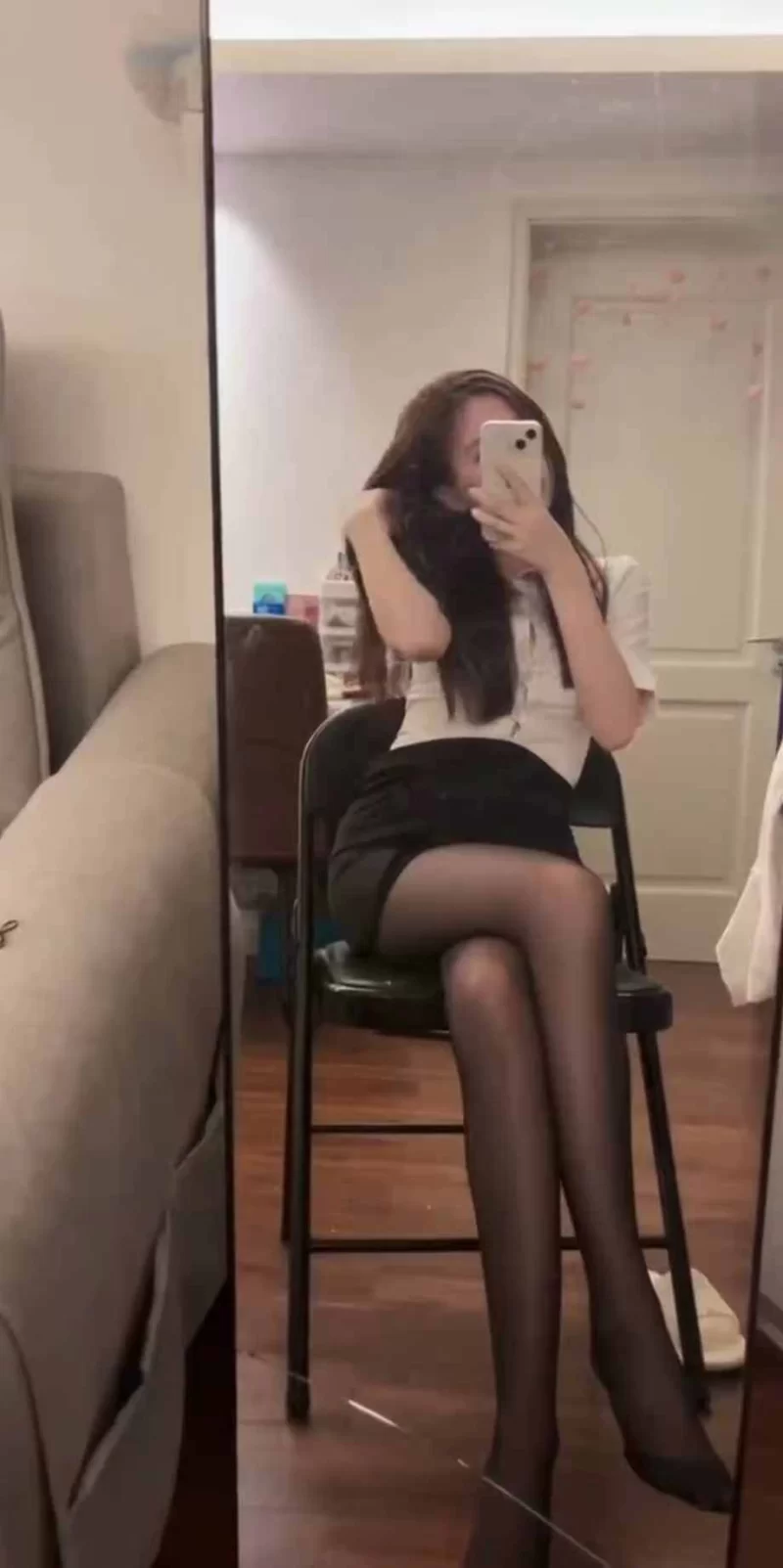 情趣妩媚小妮子