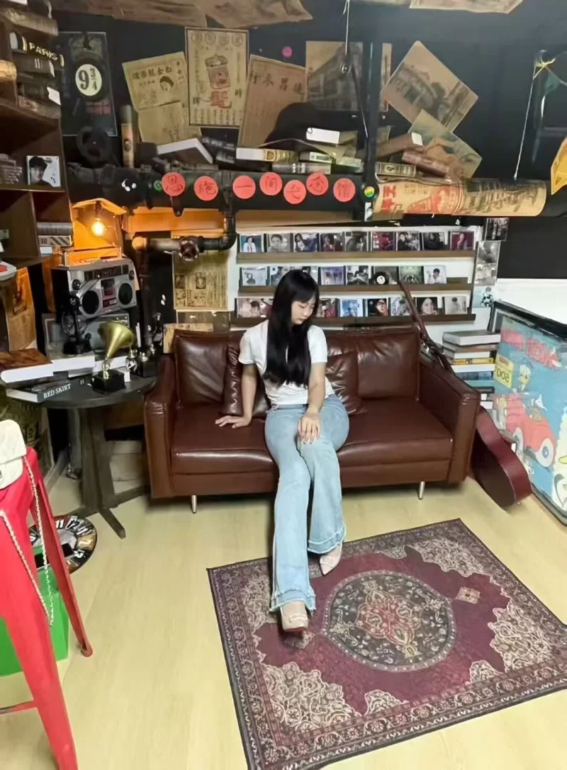 18岁可爱兼职妹妹