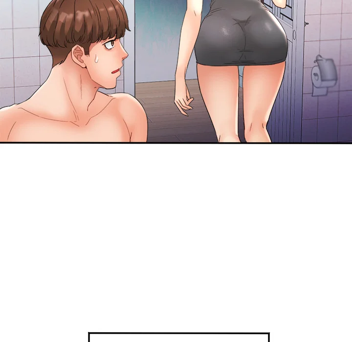 小吃摊的火辣老板娘