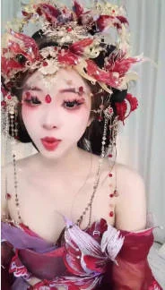 全网第一骚萝，年后正式复出【炫迈】古装cos自慰喷水，越来越骚了